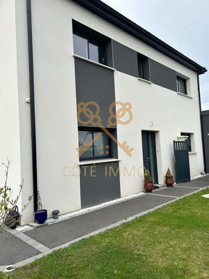 Maison - 145 m² - 6 pièces