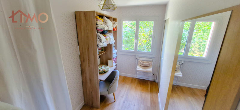 Maison traditionnelle - 166 m² - 8 pièces