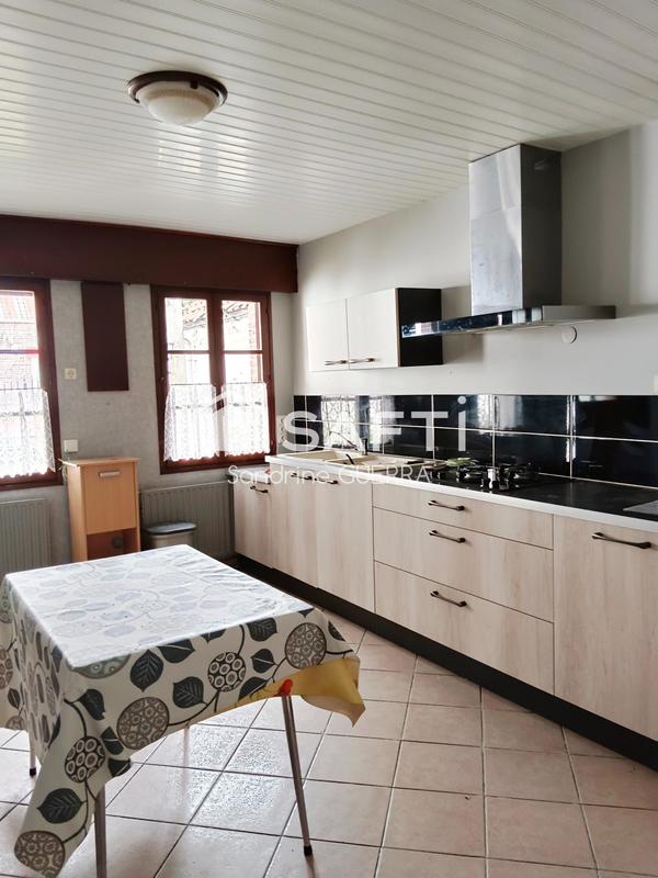 Maison - 90 m² - 4 pièces