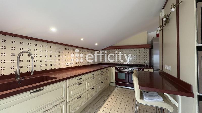 Appartement - 103 m² - 3 pièces