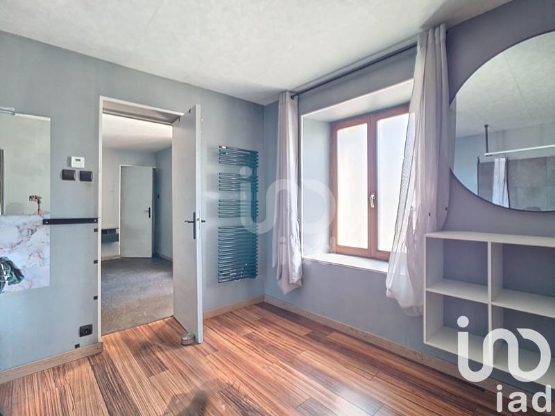 Maison - 95 m² - 3 pièces