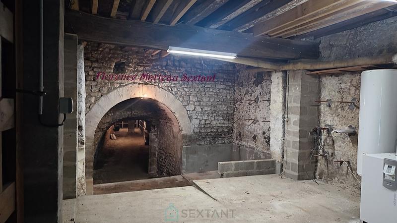 Maison de village - 229 m² - 8 pièces