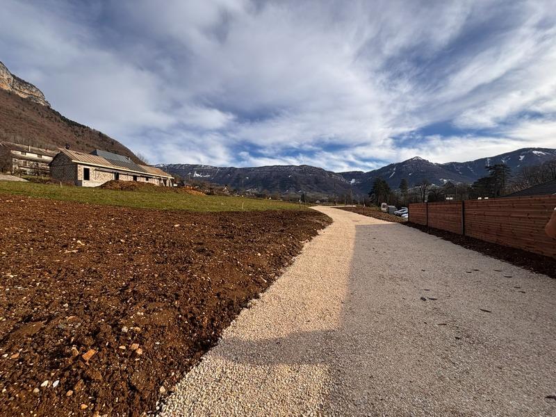 Terrain constructible - 647 m²