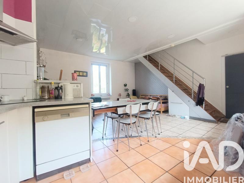 Maison - 96 m² - 5 pièces