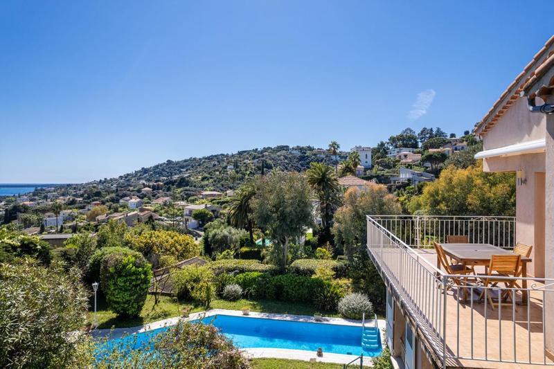 Maison - 153 m² - 6 pièces