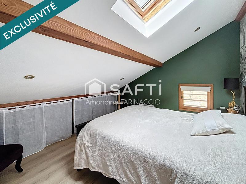 Appartement - 94 m² - 4 pièces