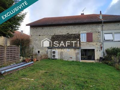 Maison - 113 m² - 4 pièces