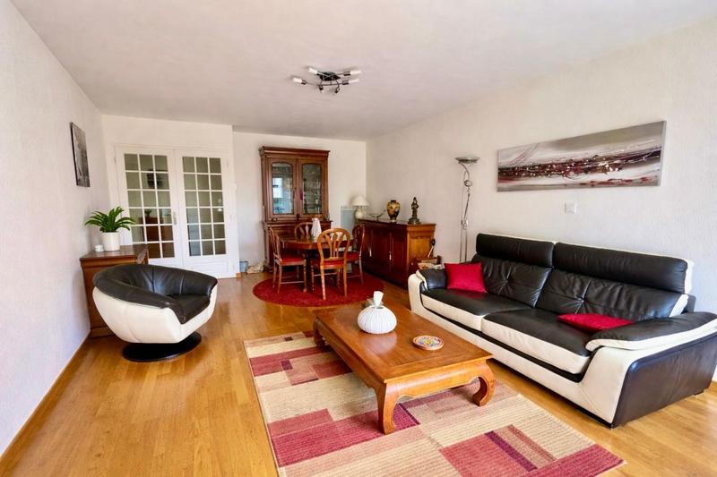 Appartement - 110 m² - 5 pièces