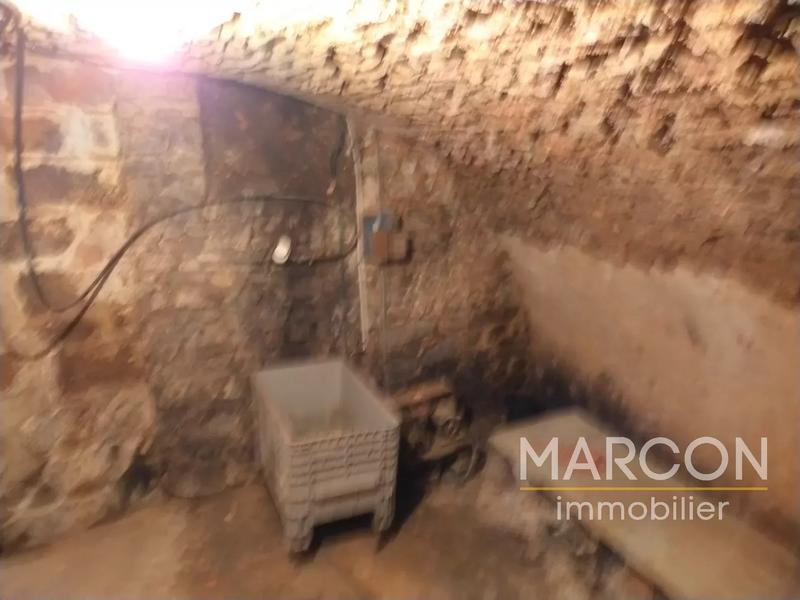 Immeuble - 2 pièces