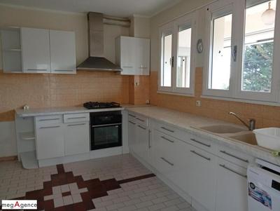 Maison - 160 m² - 7 pièces