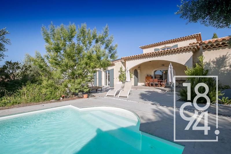 Villa - 142 m² - 5 pièces