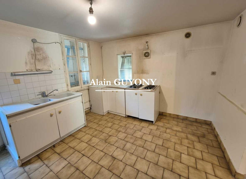 Maison ancienne - 117 m² - 7 pièces