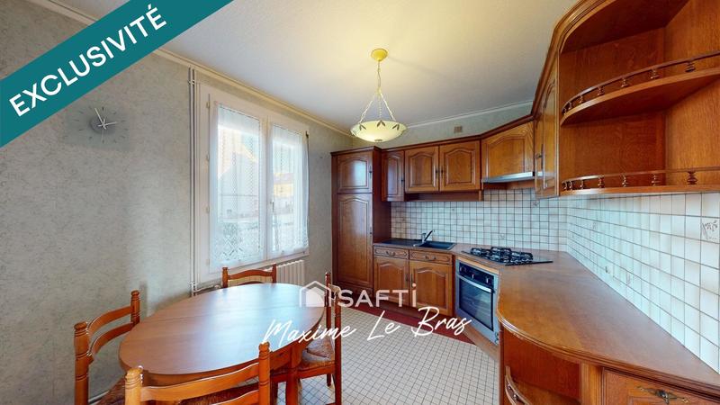 Maison - 98 m² - 5 pièces