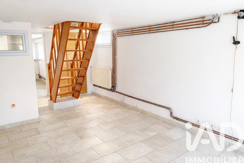 Maison - 166 m² - 8 pièces