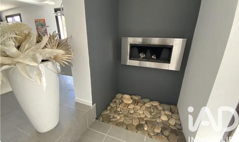 Maison - 196 m² - 5 pièces