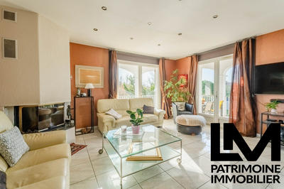 Maison - 156 m² - 6 pièces