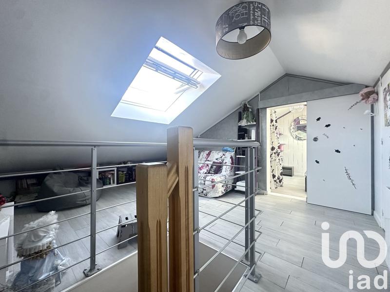 Maison - 107 m² - 7 pièces