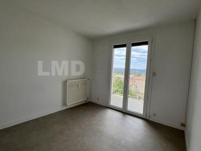 Appartement - 69 m² - 4 pièces