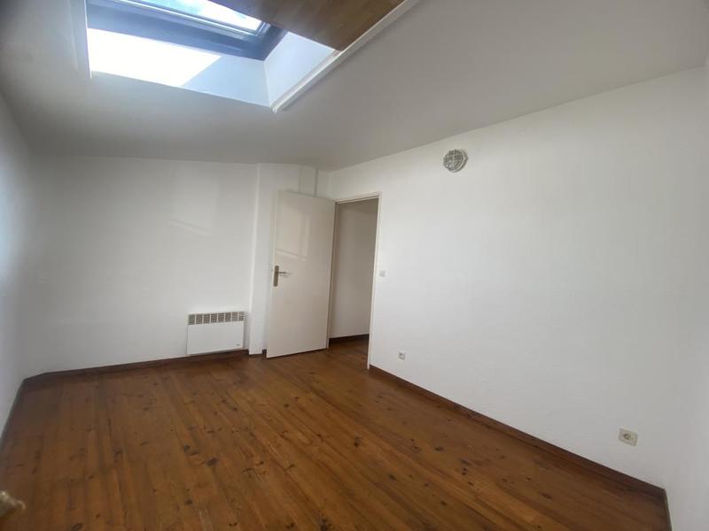 Maison en pierre - 82 m² - 4 pièces