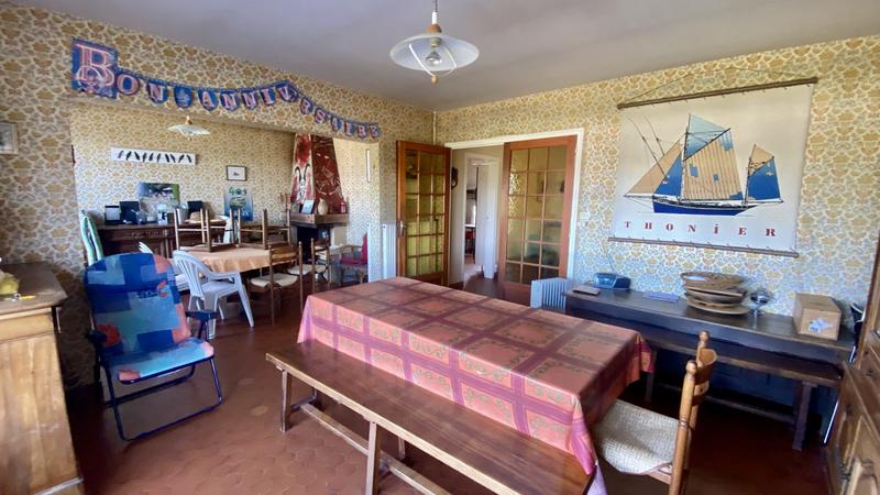 Maison traditionnelle - 135 m² - 8 pièces