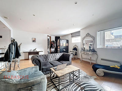 Appartement - 159 m² - 4 pièces