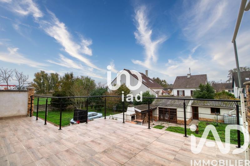 Maison - 115 m² - 6 pièces