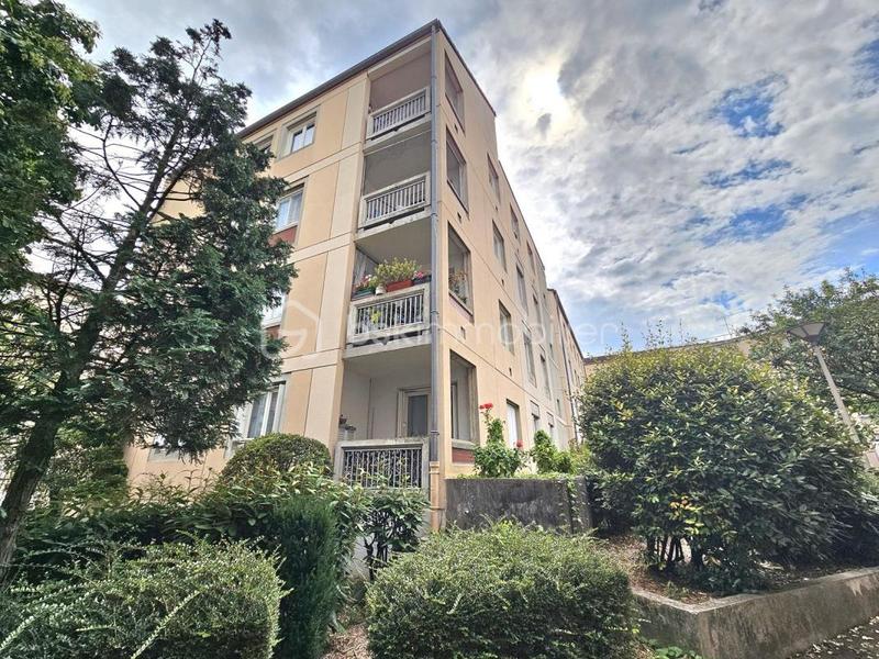 Appartement - 91 m² - 4 pièces