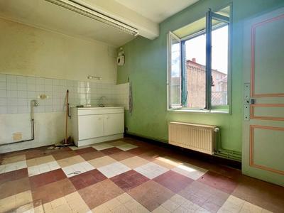 Maison - 93 m² - 5 pièces