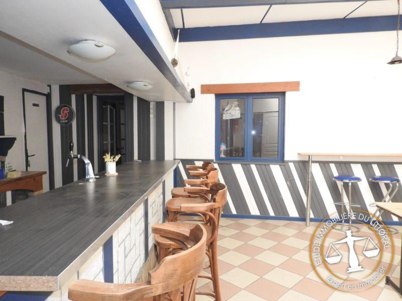 Maison - 427 m² - 10 pièces