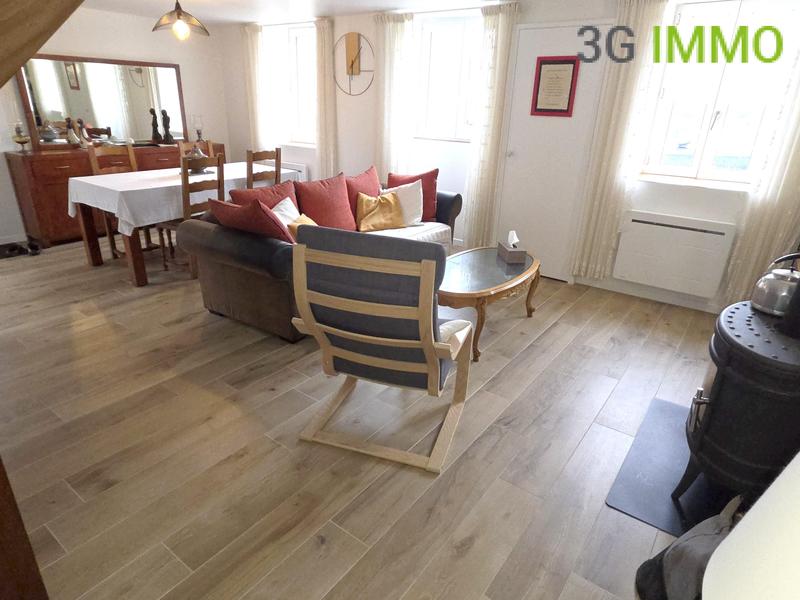 Maison - 87 m² - 5 pièces