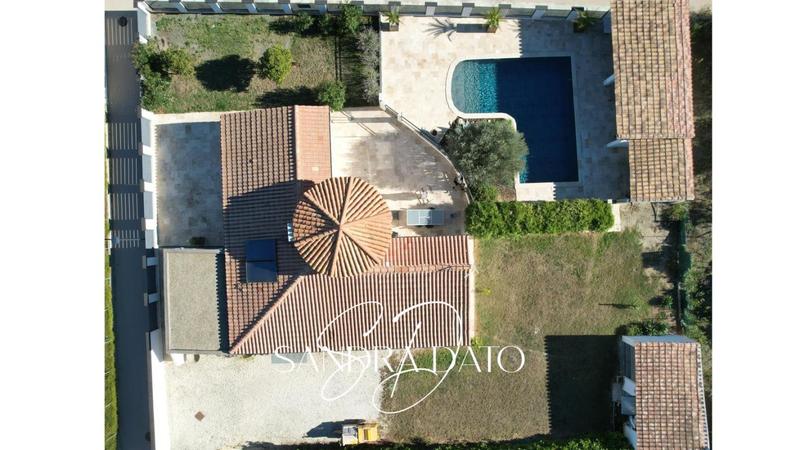 Maison - 156 m² - 5 pièces