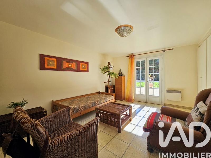 Maison - 197 m² - 8 pièces