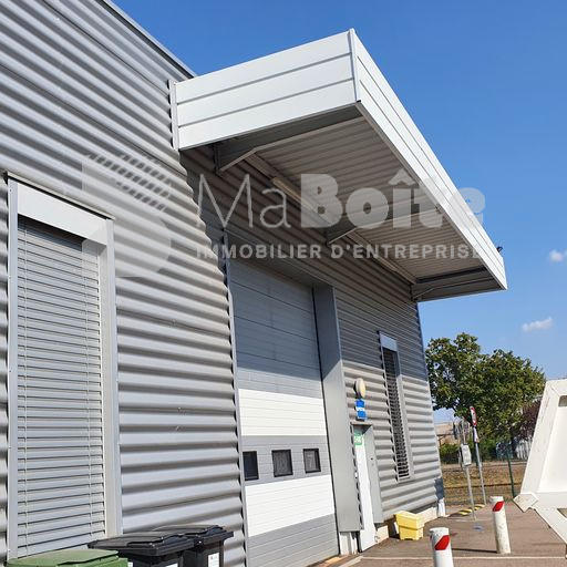 Local d'activité / Entrepôt - 5 500 m²