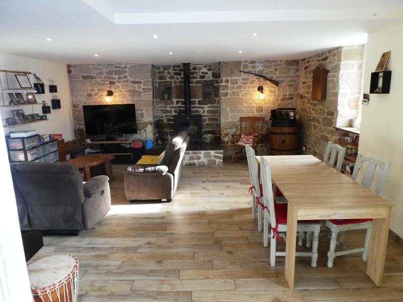 Propriété - 140 m² - 6 pièces