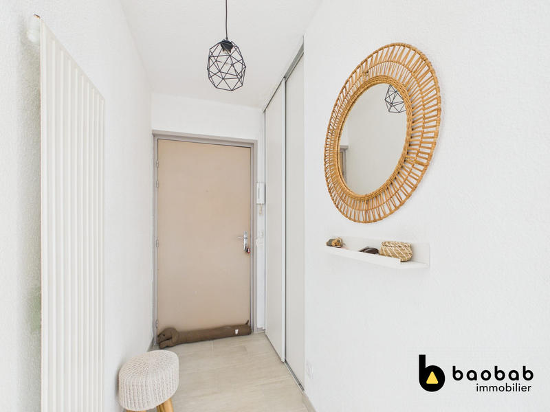 Appartement - 57 m² - 2 pièces