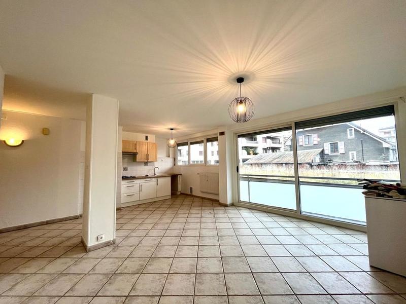 Appartement - 74 m² - 3 pièces