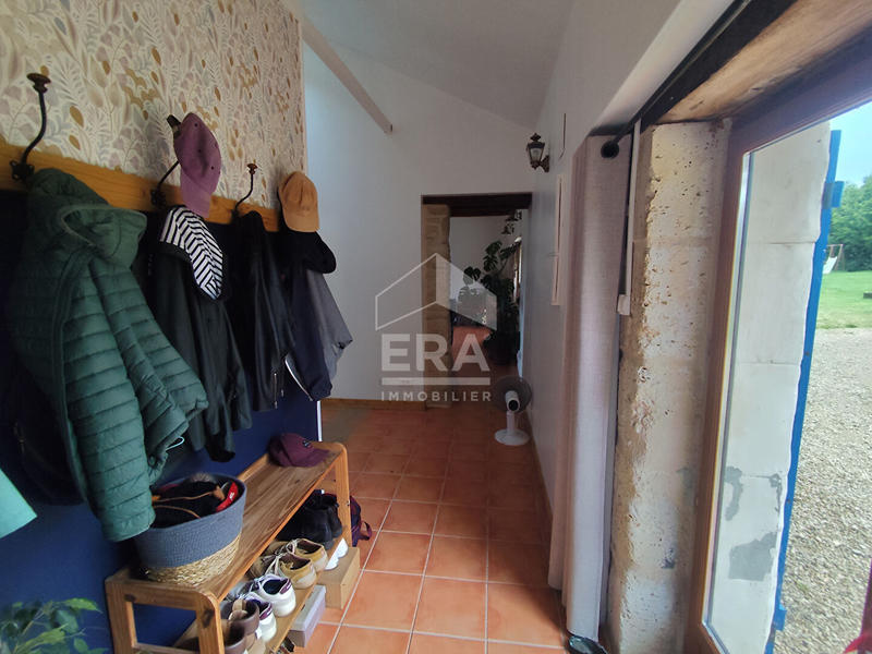 Maison - 284 m² - 10 pièces