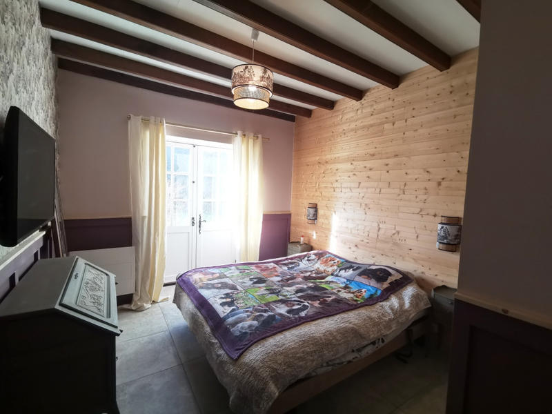 Maison - 248 m² - 10 pièces