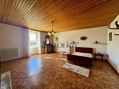 Maison de village - 119 m² - 5 pièces