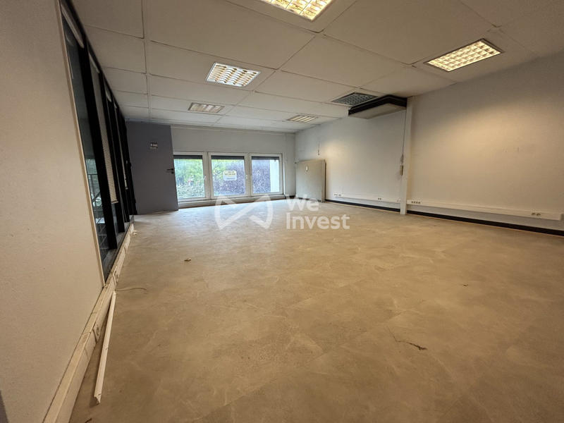 Bureau - 450 m²