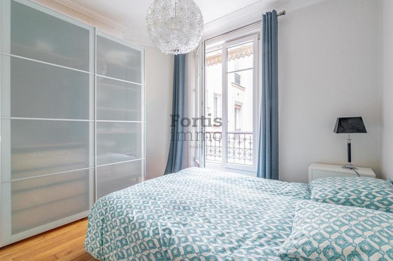 Appartement ancien - 57 m² - 3 pièces