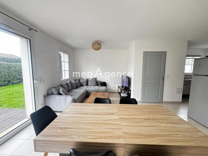 Maison traditionnelle - 70 m² - 4 pièces