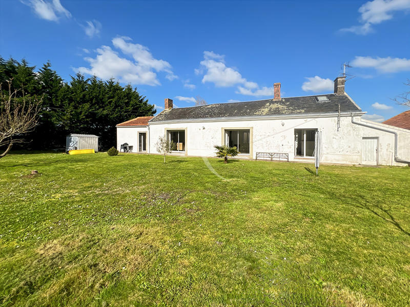 Maison - 90 m² - 3 pièces