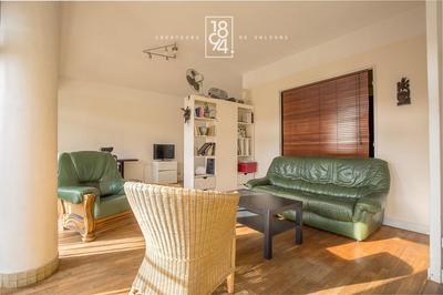 Loft - 53 m² - 2 pièces