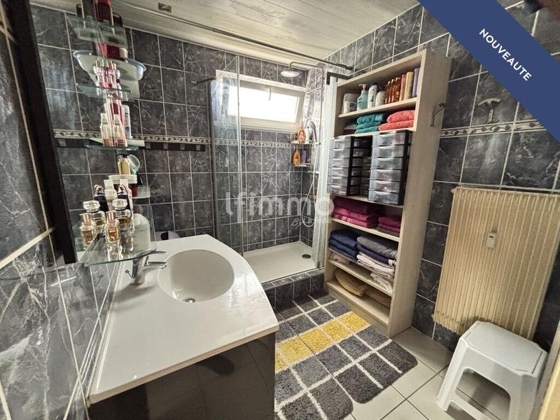 Appartement - 92 m² - 4 pièces