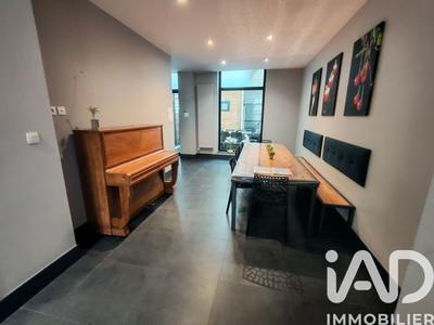 Maison - 175 m² - 12 pièces