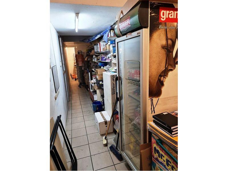 Fonds de commerce - Local commercial - 64 m²