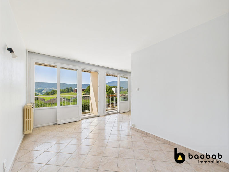 Appartement - 81 m² - 4 pièces