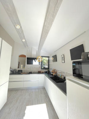 Maison - 170 m² - 5 pièces