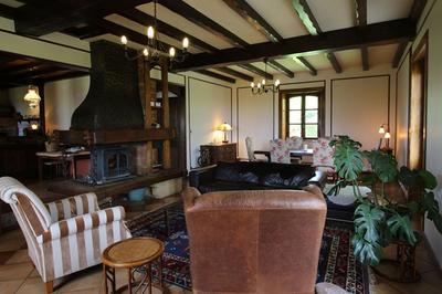 Maison - 170 m² - 8 pièces